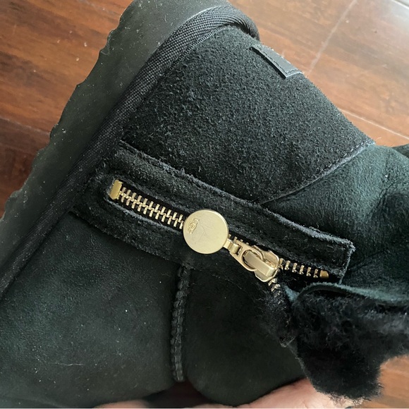 Ugg Bailey Mini Zip Boot Size 8 - Picture 4 of 5